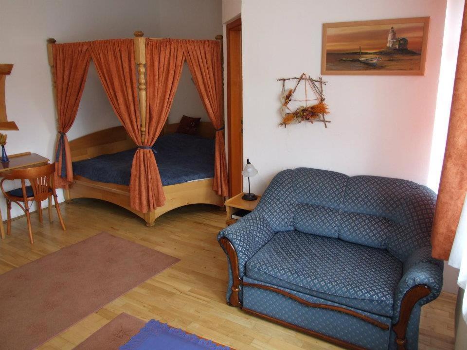 Hotel Diána Pécs Exterior foto