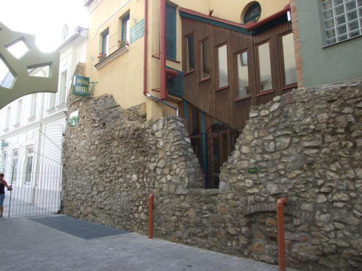 Hotel Diána Pécs Exterior foto