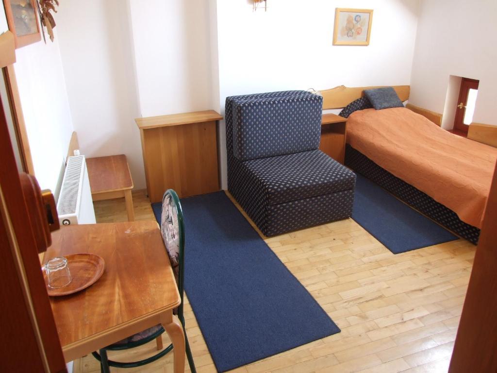 Hotel Diána Pécs Habitación foto