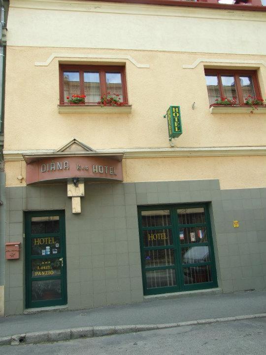Hotel Diána Pécs Exterior foto
