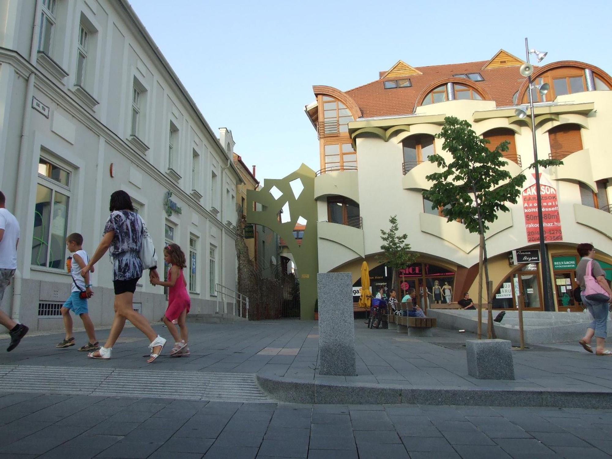 Hotel Diána Pécs Exterior foto